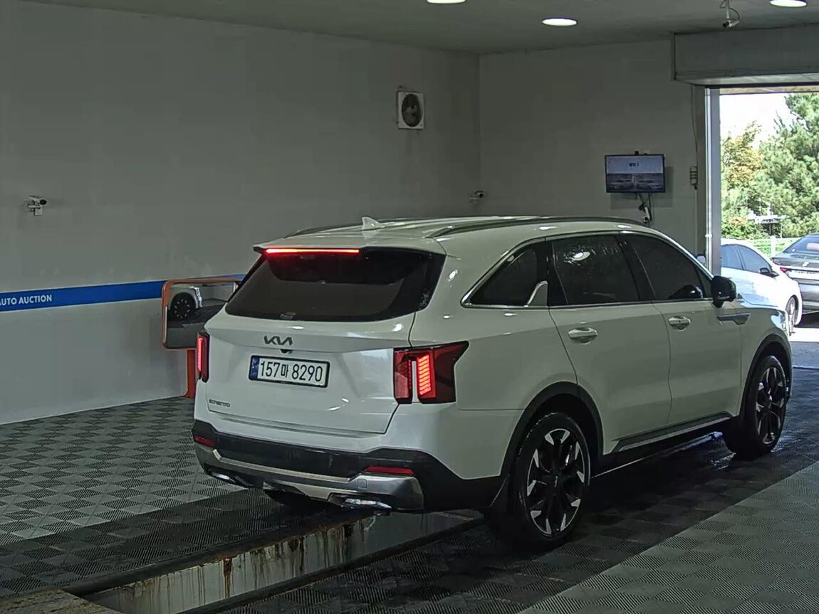 KIA THE NEW SORENTO (MQ4) 2.5 GASOLINE 2WD NOBLESSE 2024 - zdjęcie 5