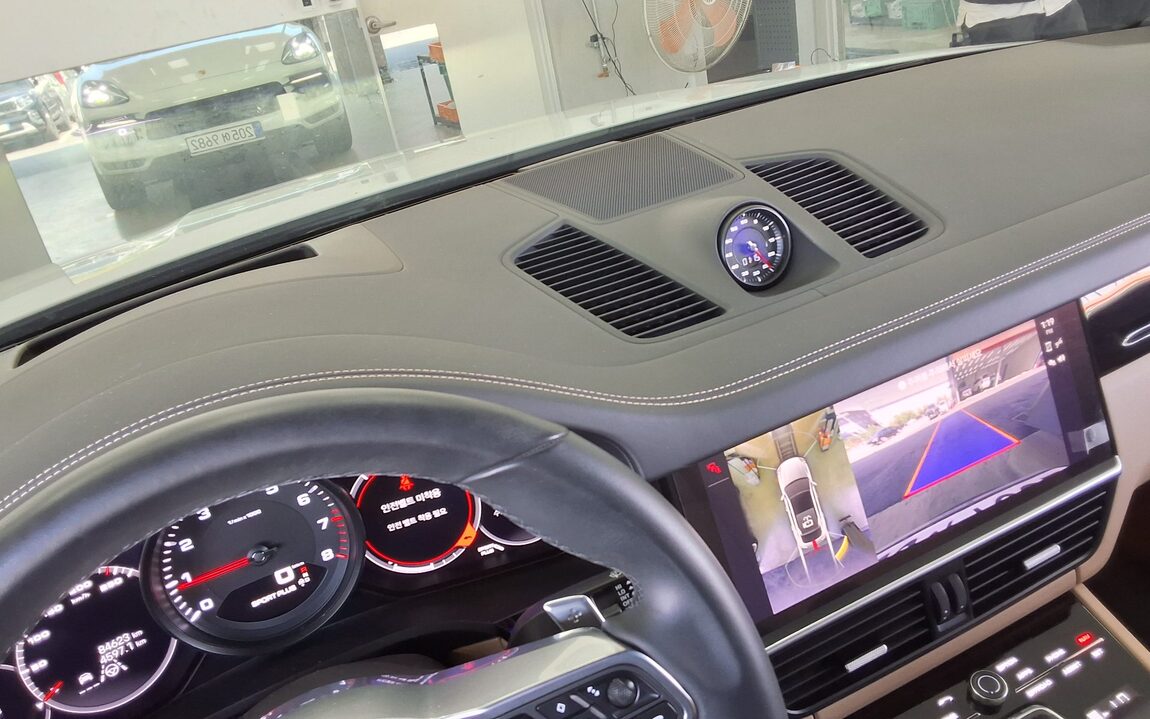 PORSCHE CAYENNE (3RD GEN) 3.0 V6 COUPE 2023 - zdjęcie 19