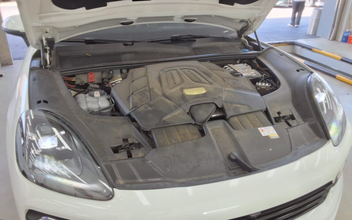 PORSCHE CAYENNE (3RD GEN) 3.0 V6 COUPE 2023 - zdjęcie 22