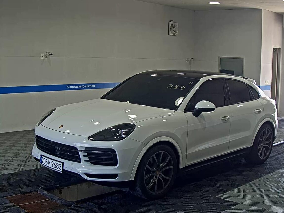 PORSCHE CAYENNE (3RD GEN) 3.0 V6 COUPE 2023 - zdjęcie 2