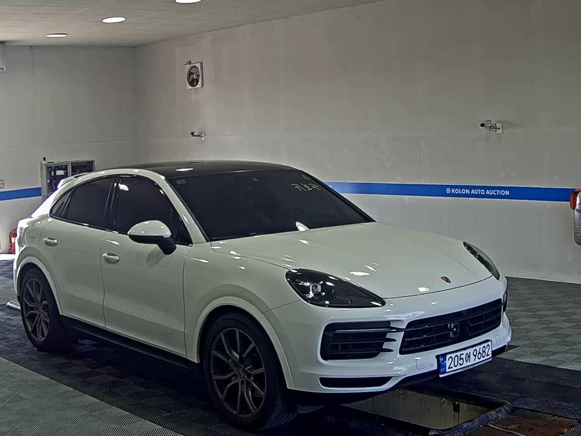 PORSCHE CAYENNE (3RD GEN) 3.0 V6 COUPE 2023 - zdjęcie 3