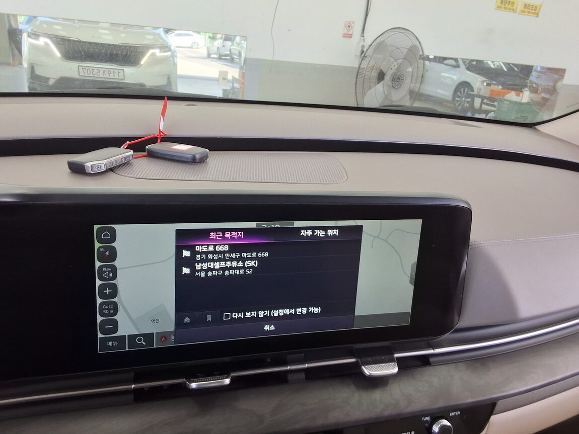 KIA NEW CARNIVAL (KA4) 9-SEATER GASOLINE NOBLESSE 2023 - zdjęcie 18