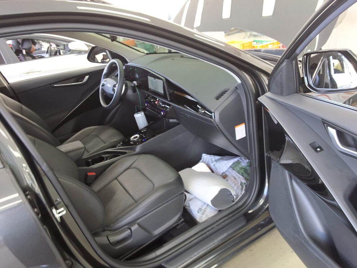 KIA THE ALL NEW NIRO 1.6 HEV PRESTIGE 2024 - zdjęcie 14