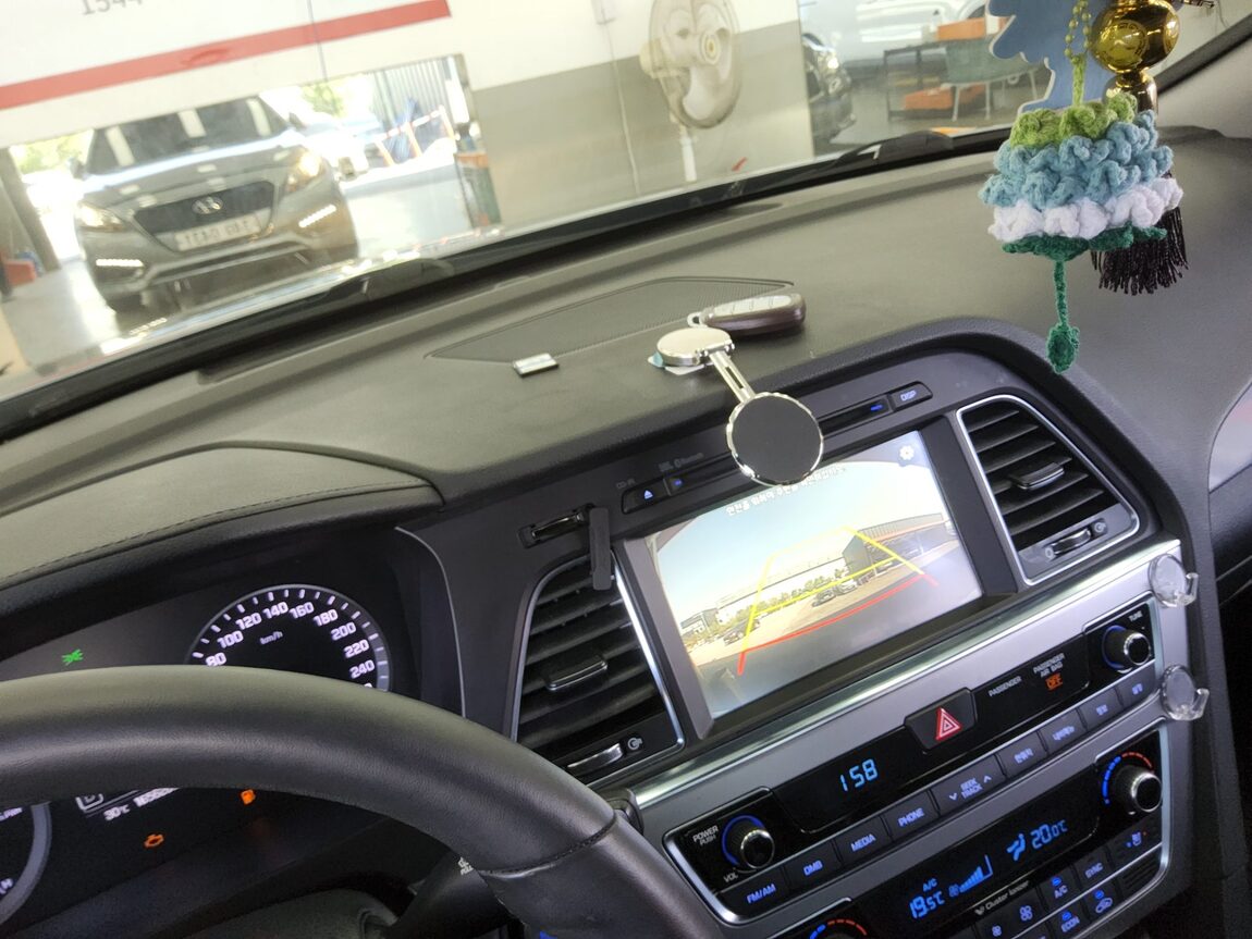 HYUNDAI LF SONATA HYBRID 2.0 HEV PREMIUM 2017 - zdjęcie 17