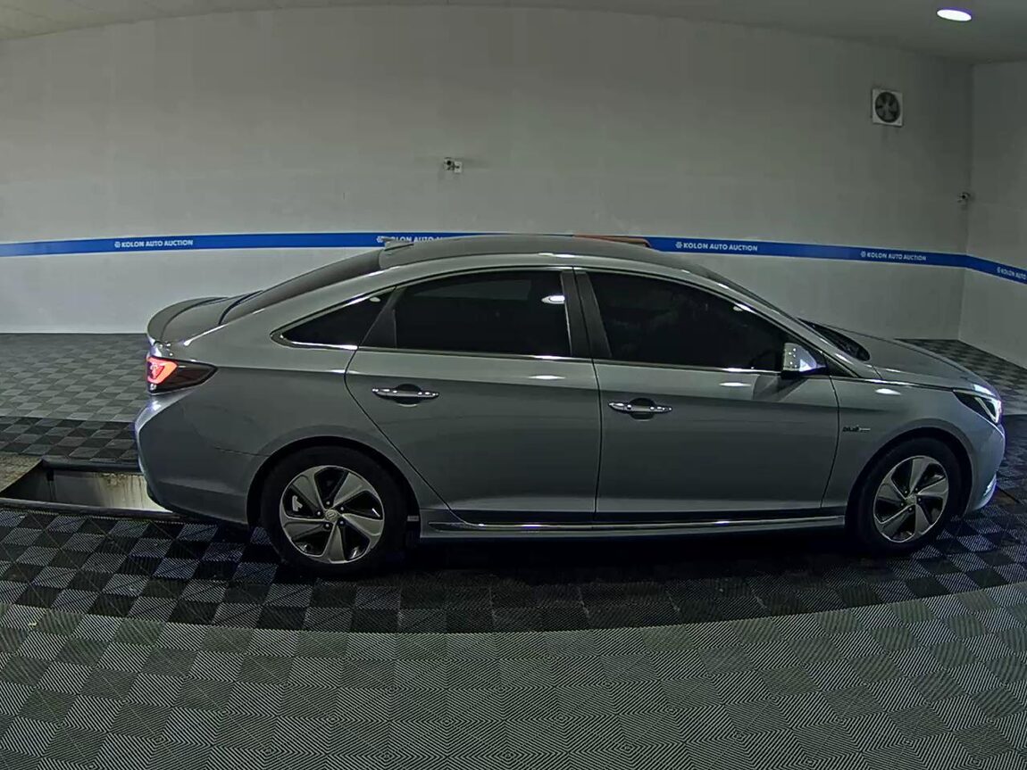 HYUNDAI LF SONATA HYBRID 2.0 HEV PREMIUM 2017 - zdjęcie 4