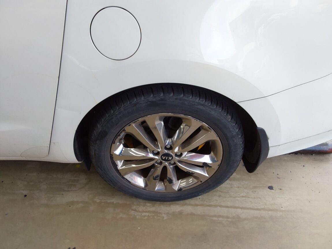 KIA ALL NEW CARNIVAL 9-SEATER DIESEL PRESTIGE 2015 - zdjęcie 21