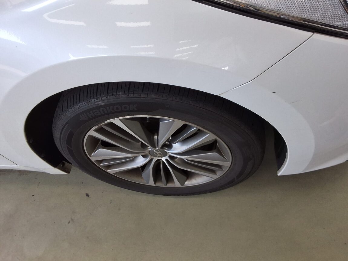 HYUNDAI GRANDEUR HG HG 240 MODERN 2016 - zdjęcie 23