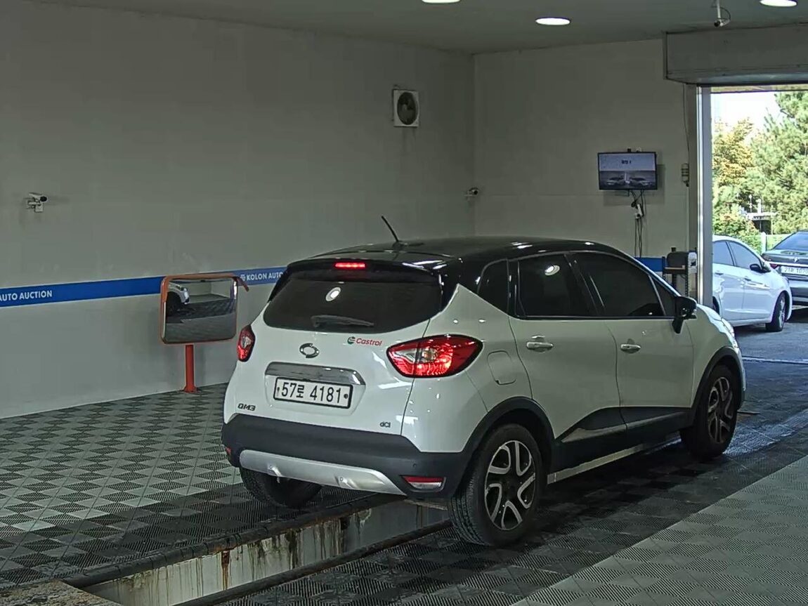 RENAULT (SAMSUNG) QM3 RE SIGNATURE ETOILE WHITE BODY 2017 - zdjęcie 5