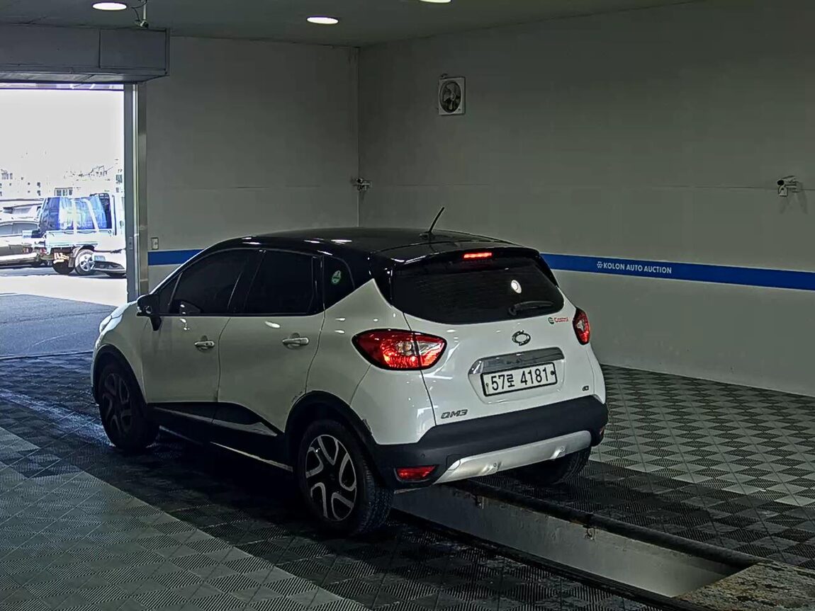 RENAULT (SAMSUNG) QM3 RE SIGNATURE ETOILE WHITE BODY 2017 - zdjęcie 6