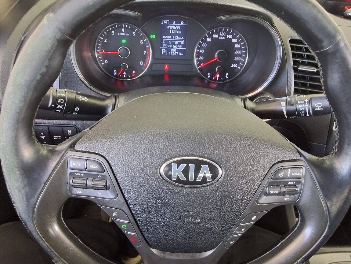 KIA K3 1.6 GDI TRENDY 2015 - zdjęcie 17