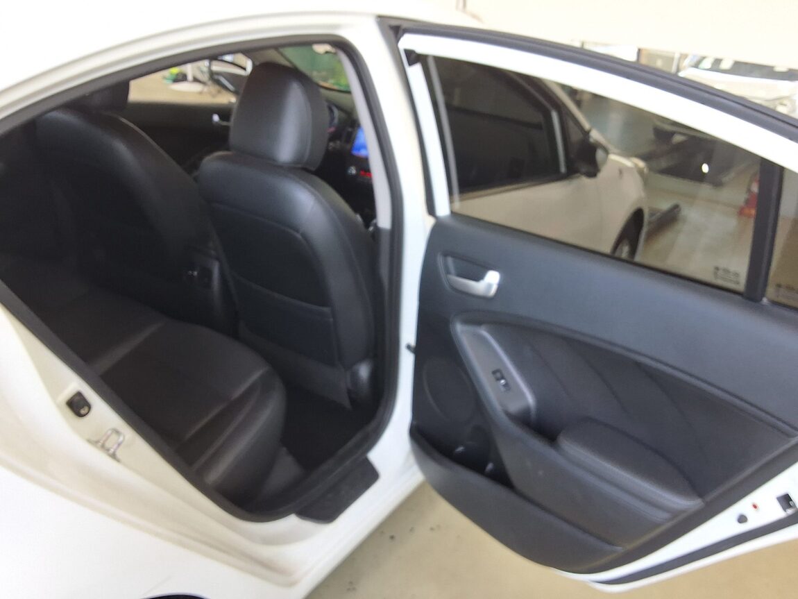 KIA K3 1.6 GDI TRENDY 2015 - zdjęcie 13