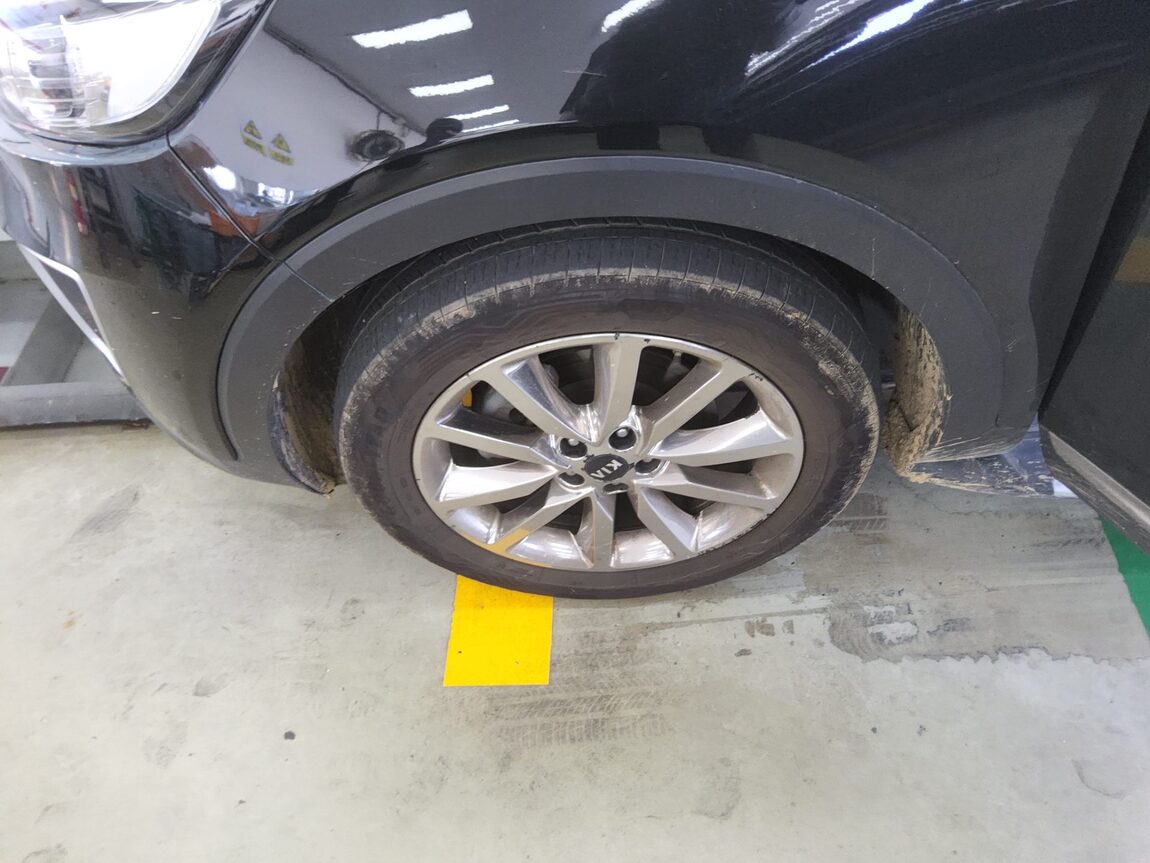 KIA ALL NEW SORENTO R2.0 4WD NOBLESSE 2015 - zdjęcie 21