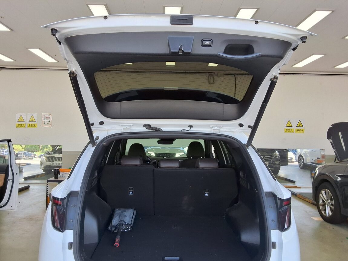HYUNDAI THE ALL NEW TUCSON HYBRID 1.6 HEV 2WD INSPIRATION 2023 - zdjęcie 15