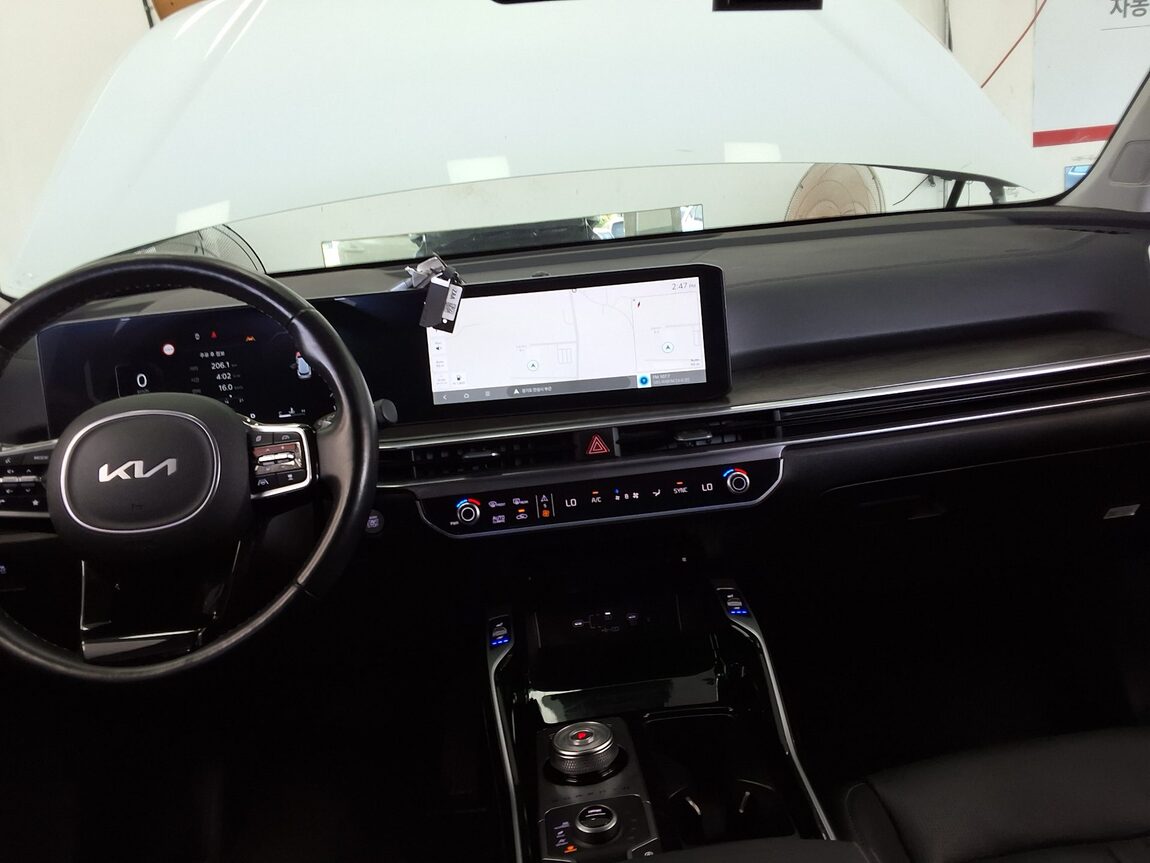 KIA THE NEW SORENTO (MQ4) 2.2 DIESEL 4WD PRESTIGE 2024 - zdjęcie 11