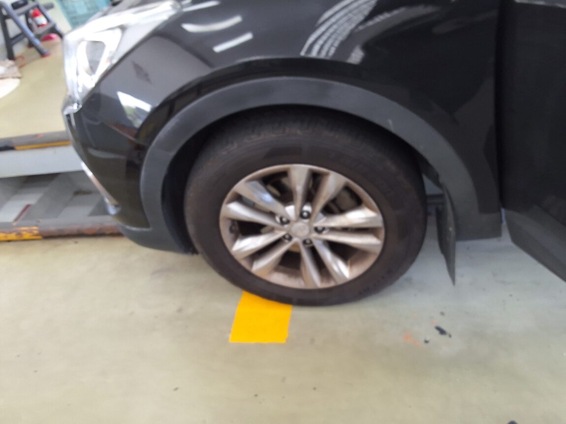 HYUNDAI SANTA FE THE PRIME DIESEL R2.0 2WD PREMIUM 2018 - zdjęcie 20