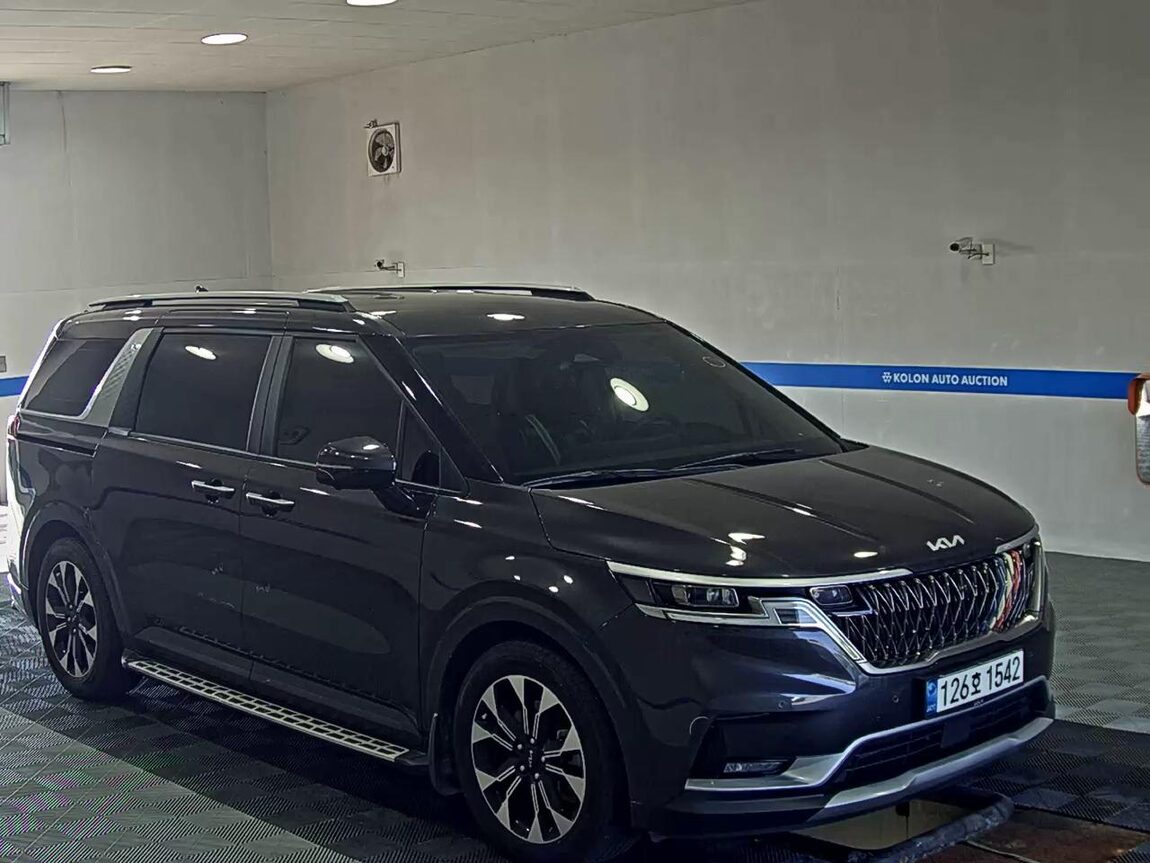 KIA NEW CARNIVAL (KA4) 9-SEATER DIESEL PRESTIGE 2022 - zdjęcie 3