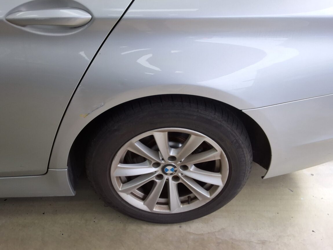 BMW 5 SERIES (6TH GEN) 520d 2010 - zdjęcie 20