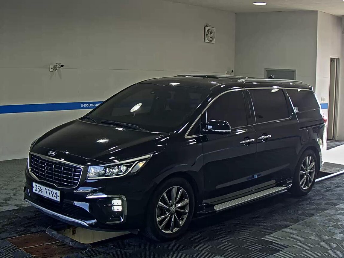 KIA THE NEW CARNIVAL 9-SEATER DIESEL NOBLESSE SPECIAL 2019 - zdjęcie 2