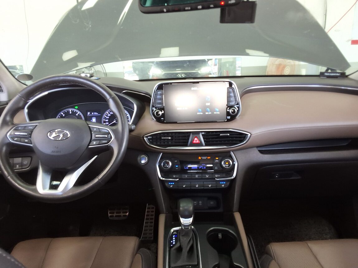 HYUNDAI SANTA FE (TM) R2.2 2WD PRESTIGE 2019 - zdjęcie 11