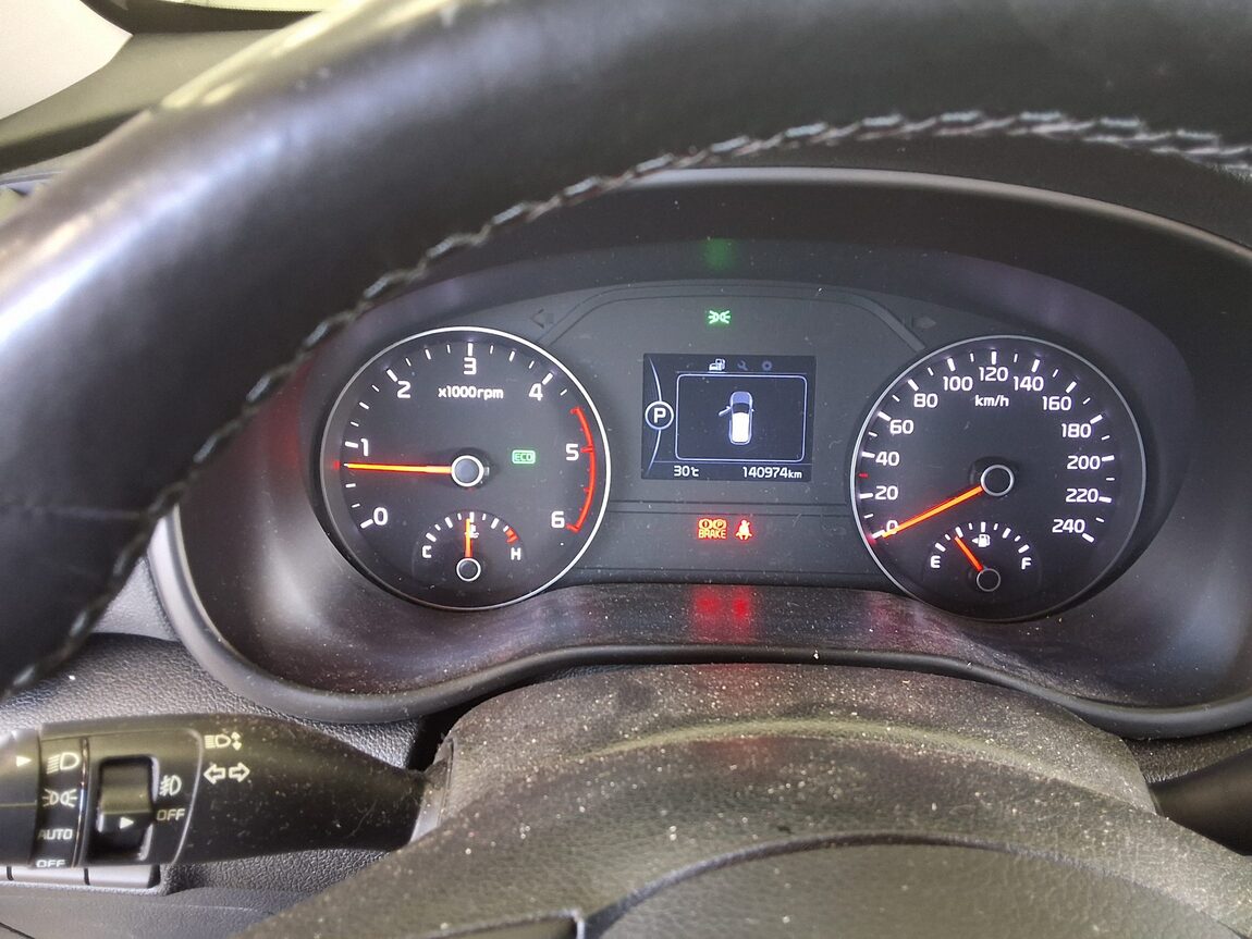 KIA NEW SPORTAGE 1.7 2WD NOBLESSE 2018 - zdjęcie 9