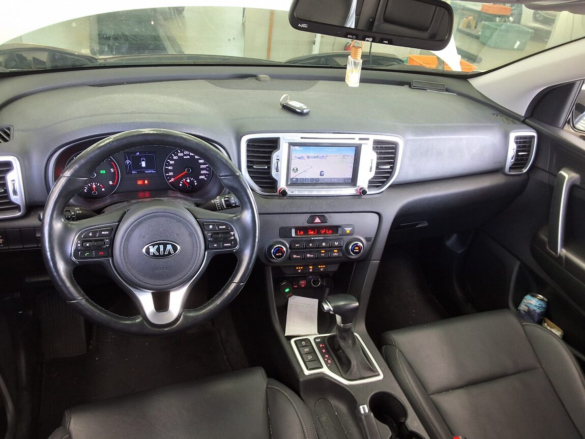 KIA NEW SPORTAGE 1.7 2WD NOBLESSE 2018 - zdjęcie 11