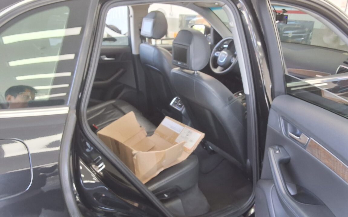 AUDI Q5 3.0 TDI QUATTRO 2011 - zdjęcie 13