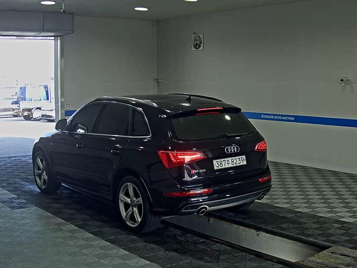 AUDI Q5 3.0 TDI QUATTRO 2011 - zdjęcie 6