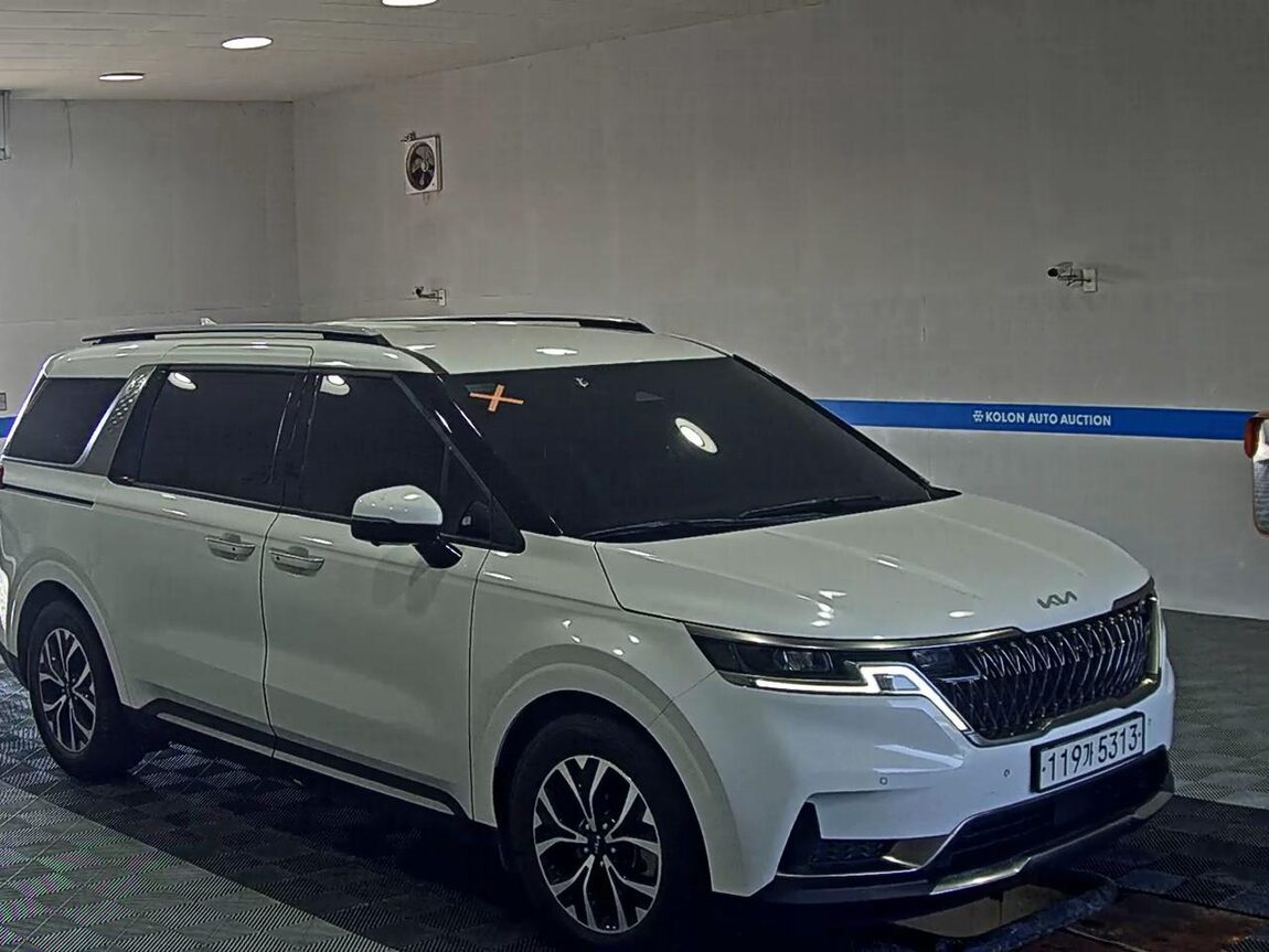 KIA NEW CARNIVAL (KA4) 9-SEATER DIESEL NOBLESSE 2023 - zdjęcie 3