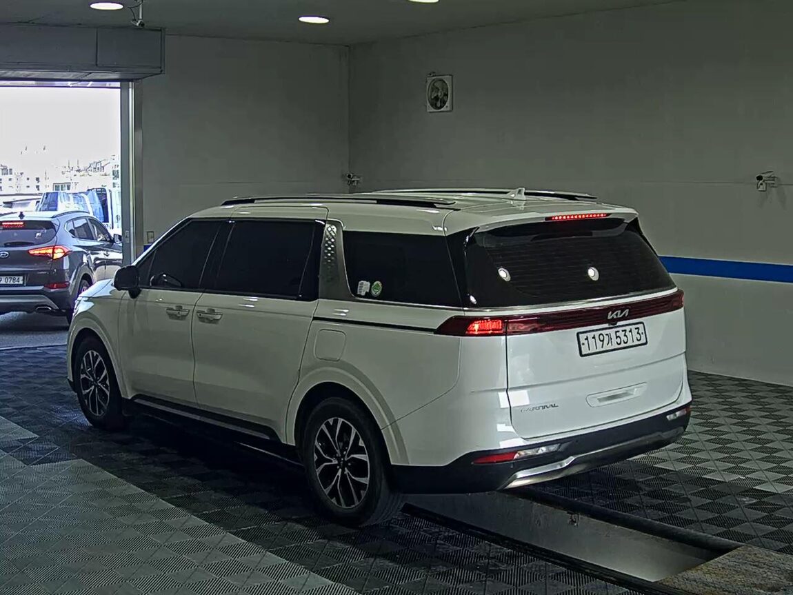 KIA NEW CARNIVAL (KA4) 9-SEATER DIESEL NOBLESSE 2023 - zdjęcie 6