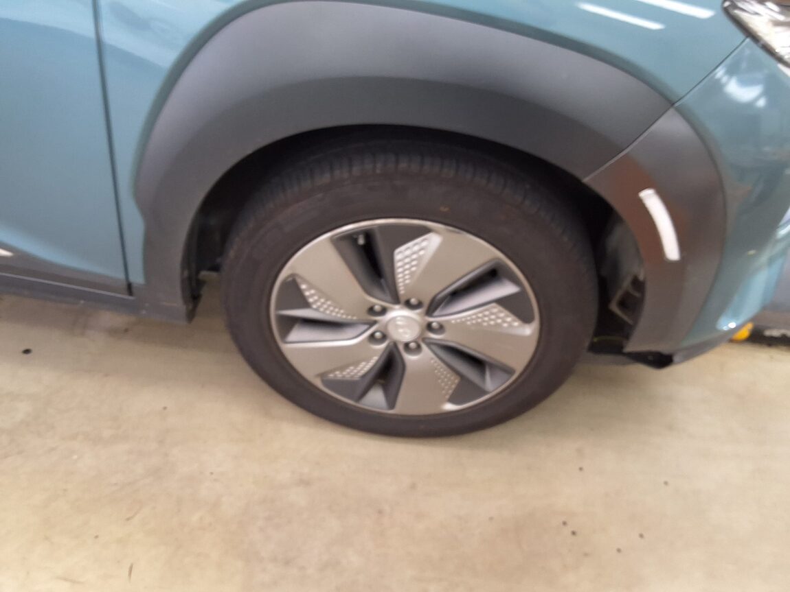 HYUNDAI KONA ELECTRIC EV PREMIUM 2019 - zdjęcie 21
