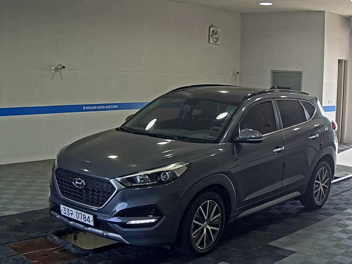 HYUNDAI ALL NEW TUCSON DIESEL 1.7 2WD STYLE FEVER 2017 - zdjęcie 2