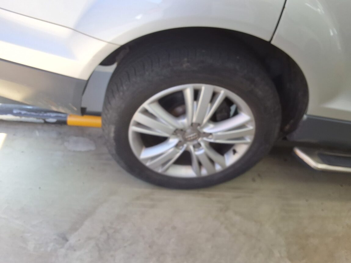AUDI Q7 3.0 TDI QUATTRO 2011 - zdjęcie 22