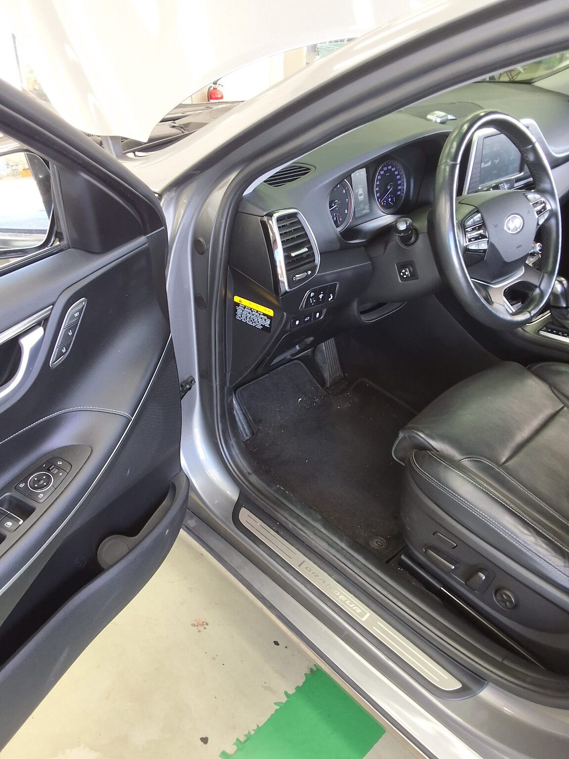 HYUNDAI GRANDEUR IG 3.0 GDi EXCLUSIVE 2019 - zdjęcie 10