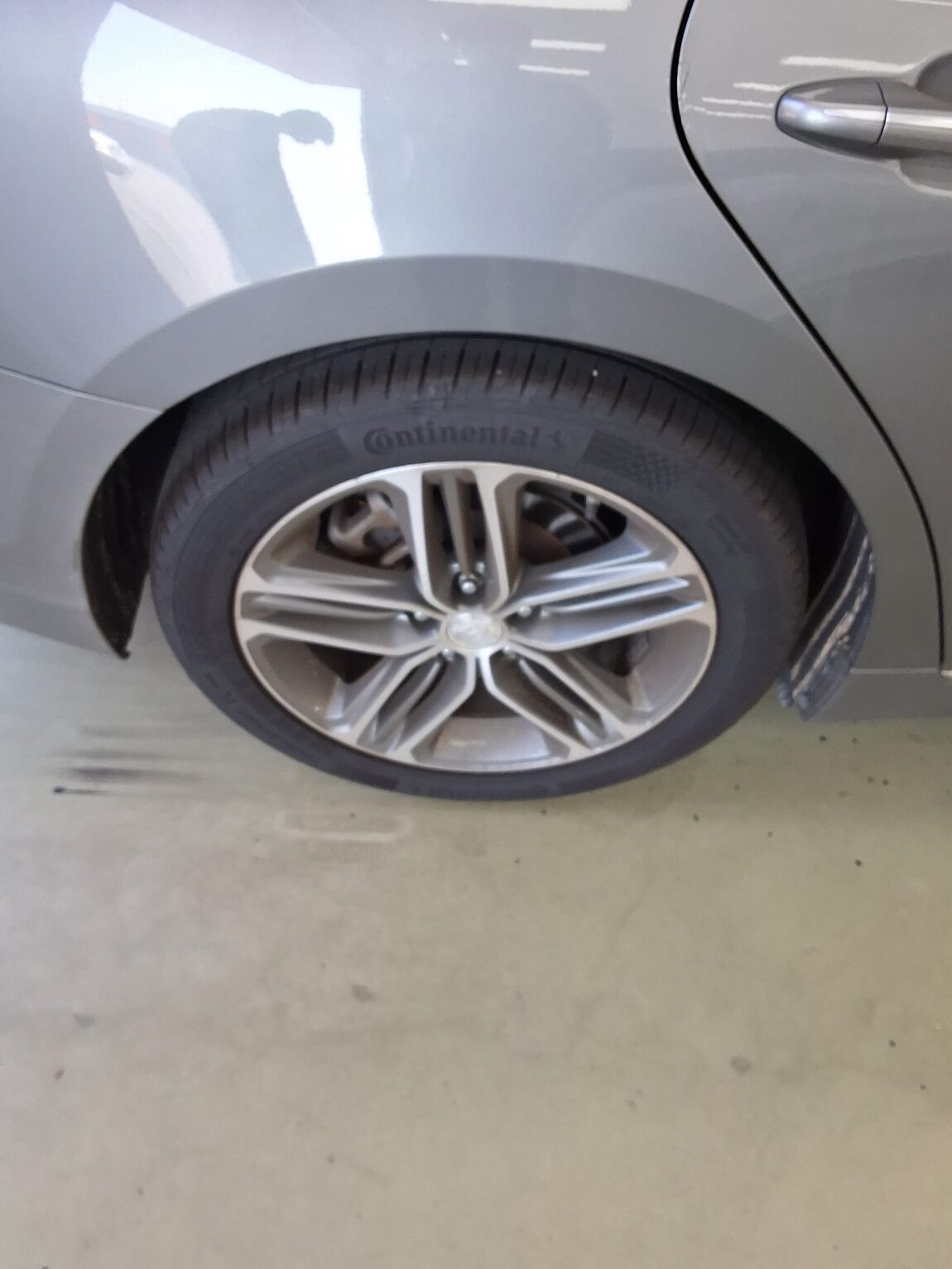 HYUNDAI GRANDEUR IG 3.0 GDi EXCLUSIVE 2019 - zdjęcie 23