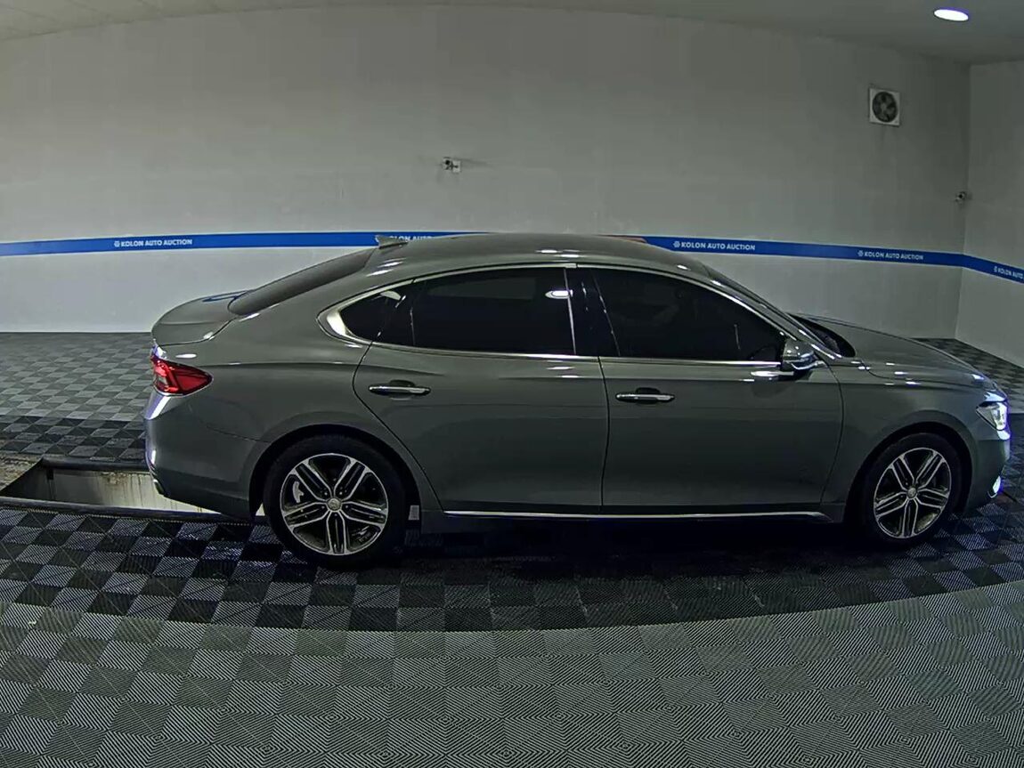 HYUNDAI GRANDEUR IG 3.0 GDi EXCLUSIVE 2019 - zdjęcie 4