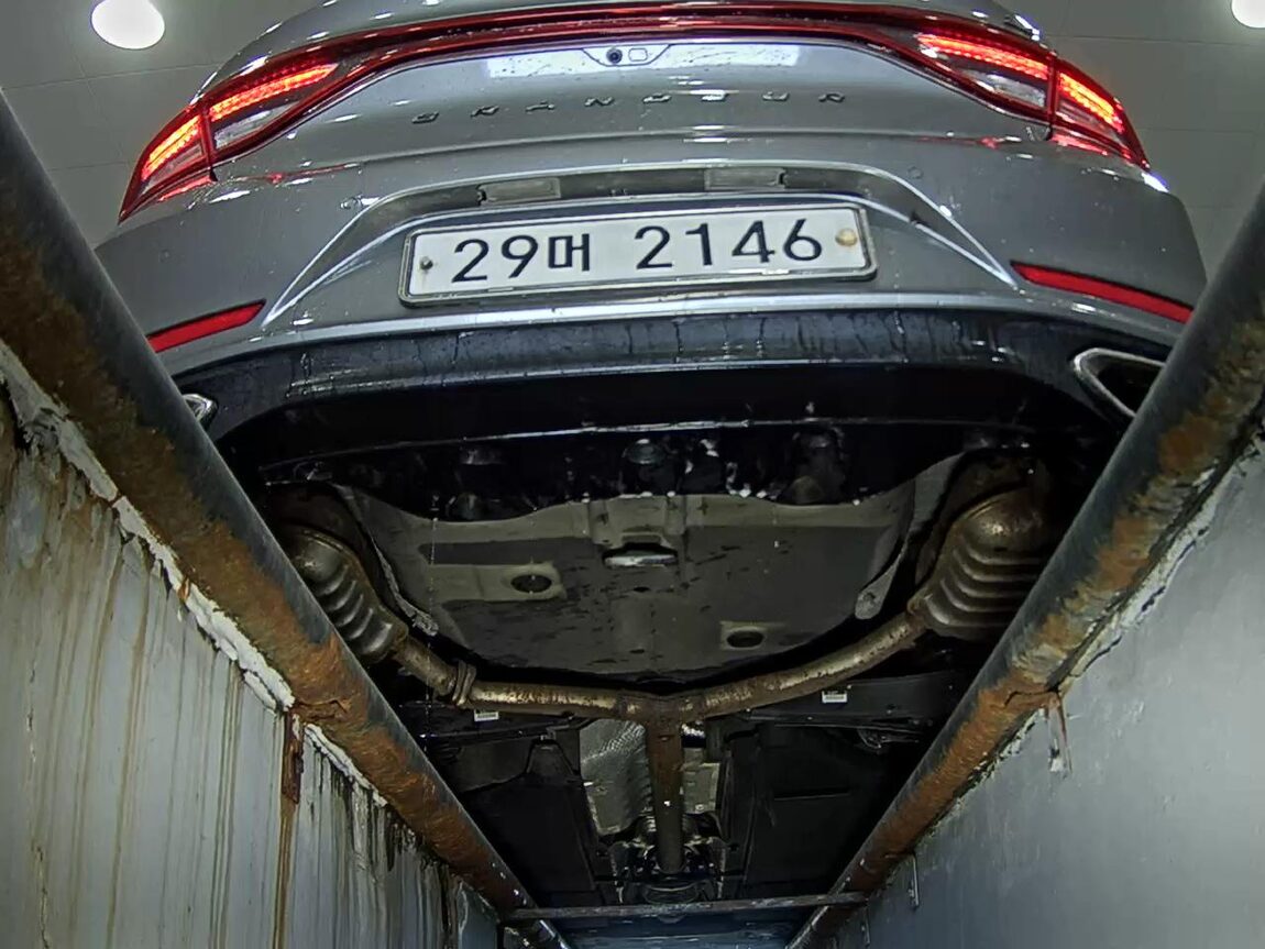 HYUNDAI GRANDEUR IG 3.0 GDi EXCLUSIVE 2019 - zdjęcie 8