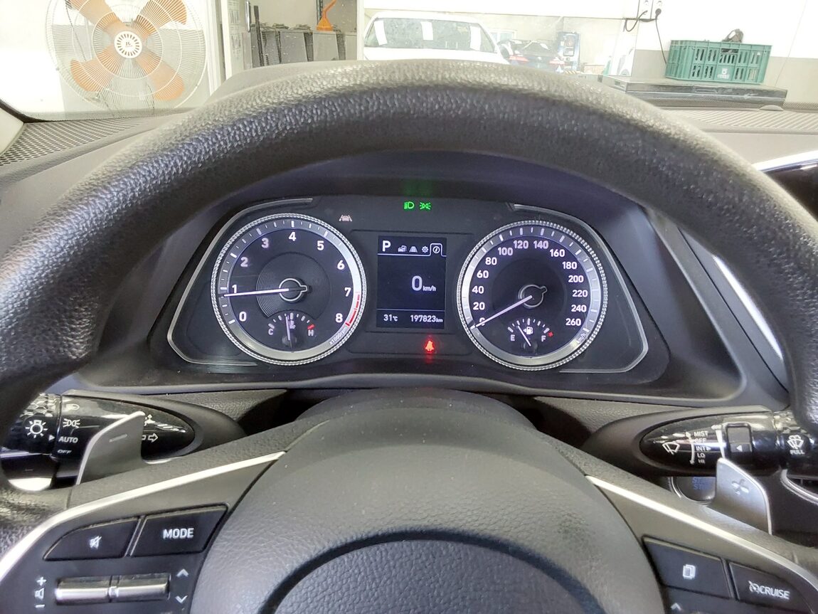 HYUNDAI SONATA (DN8) L2.0 RENTAL CAR STYLE 2020 - zdjęcie 9