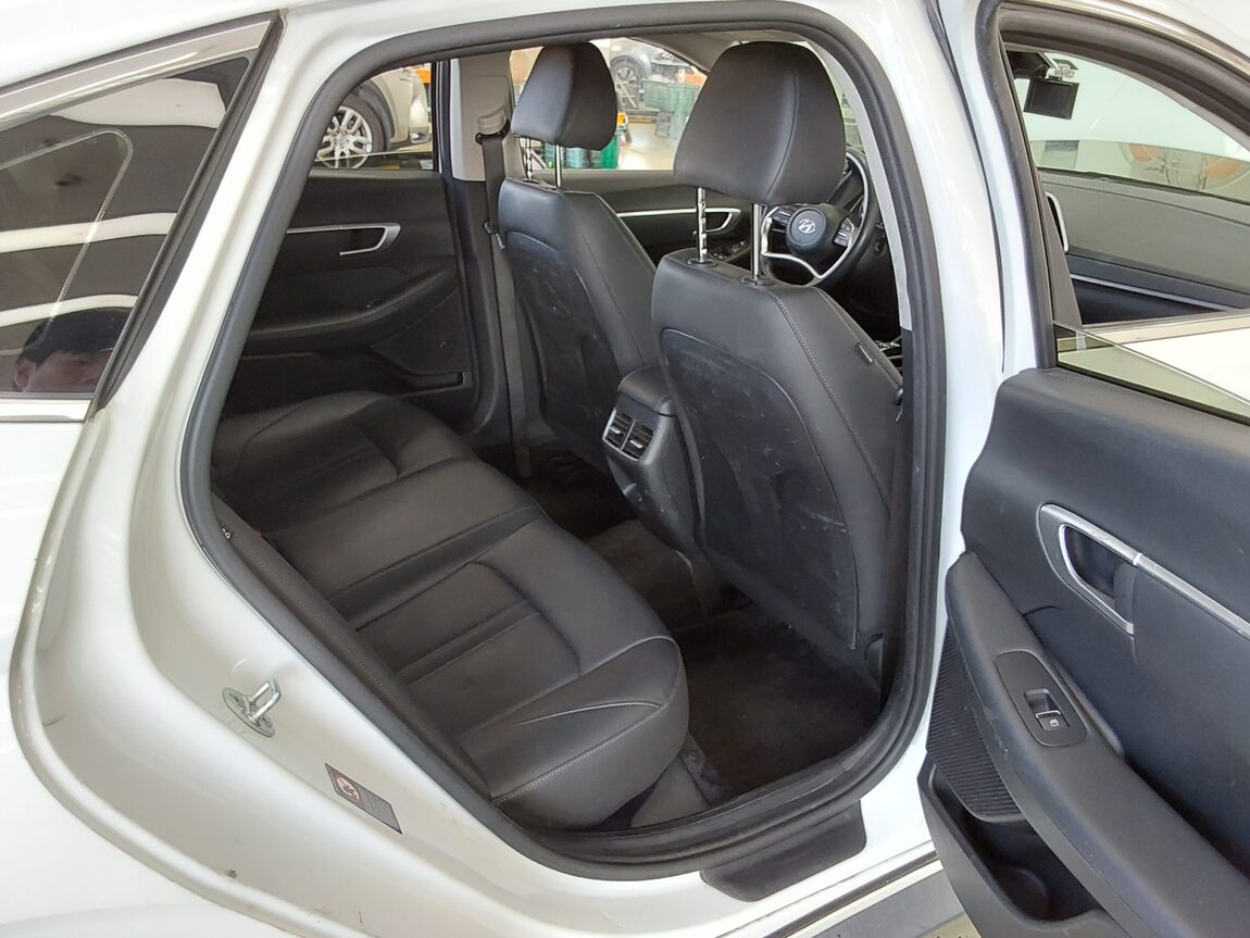 HYUNDAI SONATA (DN8) L2.0 RENTAL CAR STYLE 2020 - zdjęcie 13