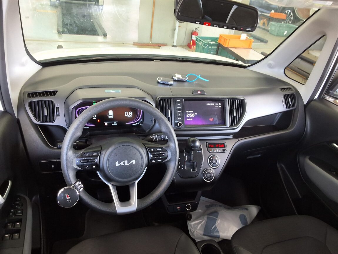 KIA THE NEW KIA RAY 1.0 GASOLINE TRENDY 2025 - zdjęcie 11