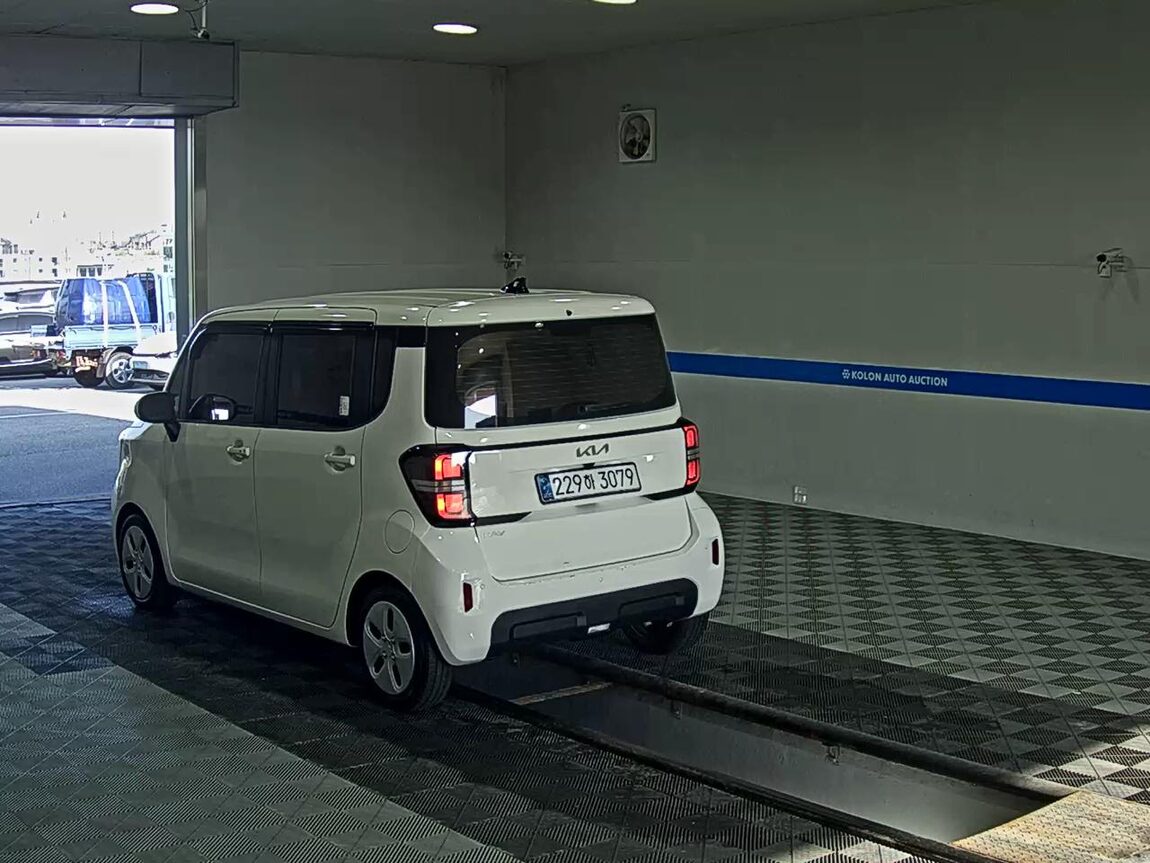 KIA THE NEW KIA RAY 1.0 GASOLINE TRENDY 2025 - zdjęcie 6
