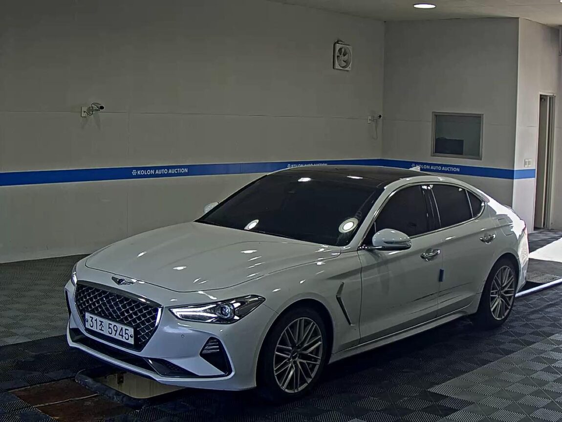GENESIS G70 2.0T AWD ELITE 2019 - zdjęcie 2