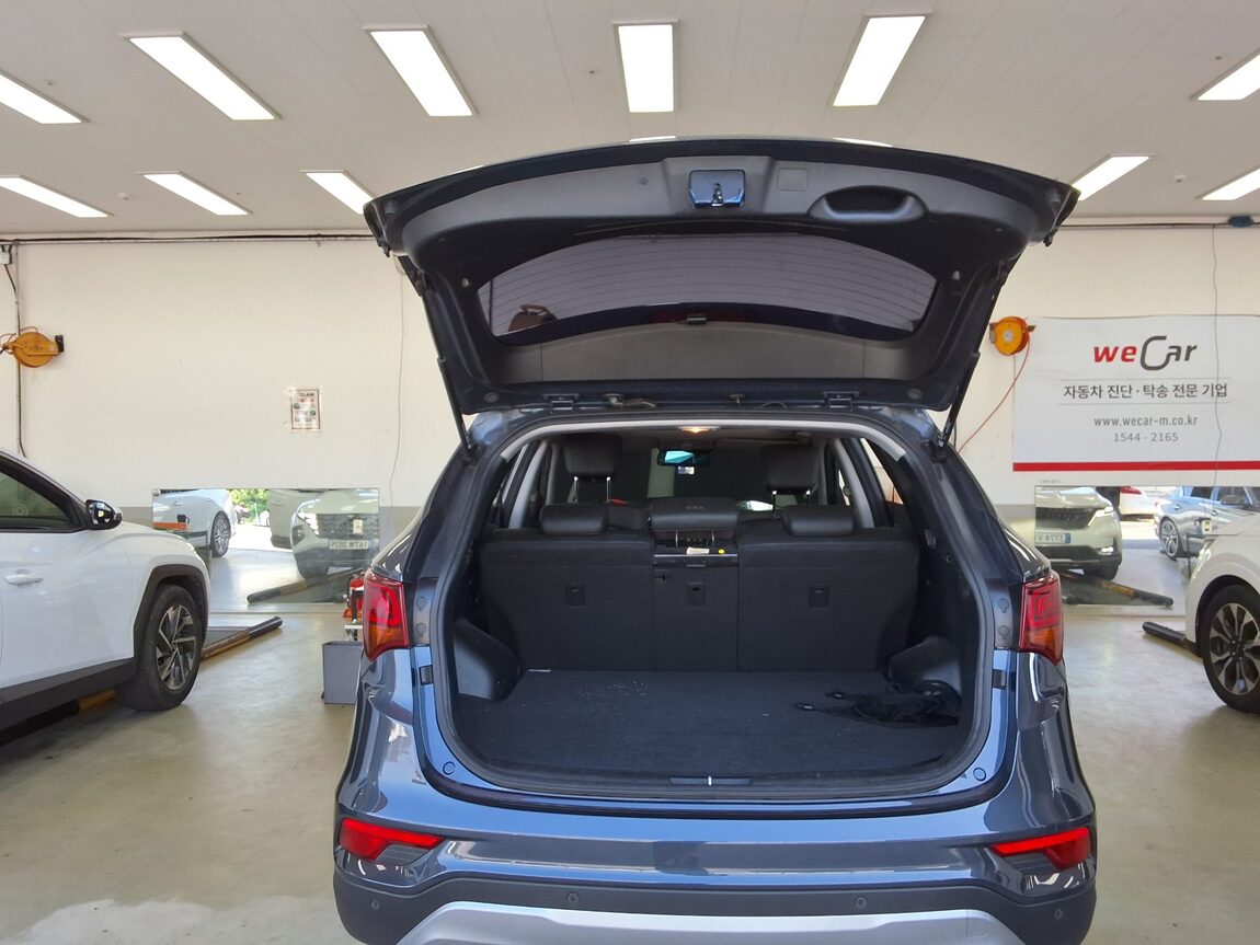 HYUNDAI SANTA FE THE PRIME DIESEL R2.0 2WD PREMIUM 2016 - zdjęcie 15