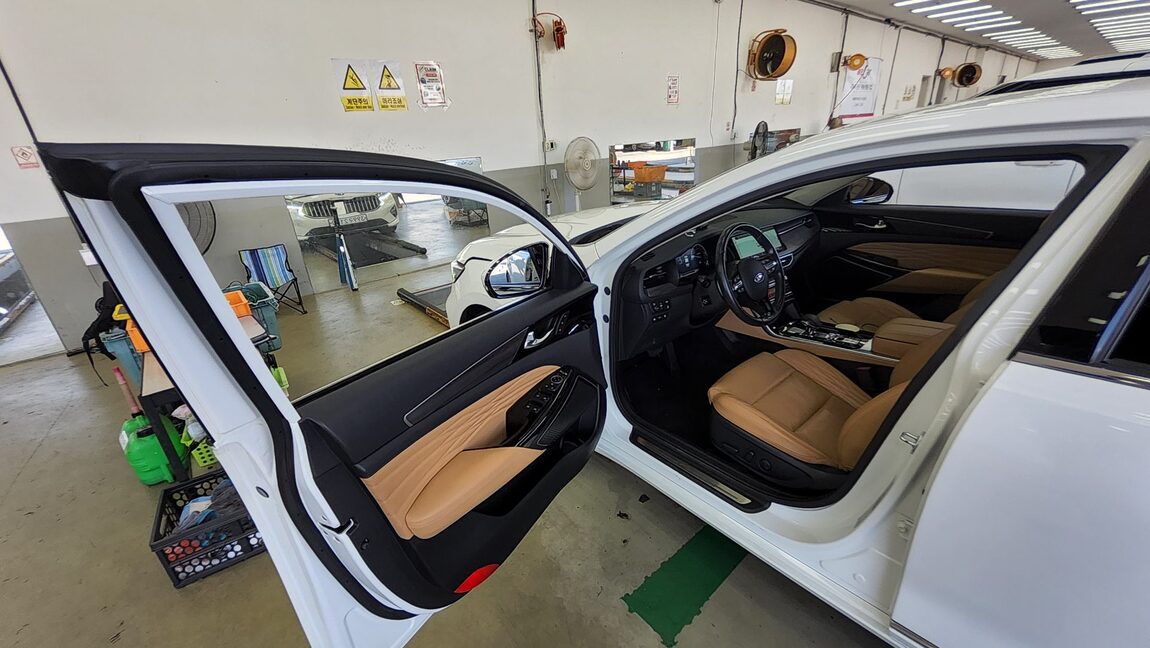 KIA K7 PREMIER 2.5 GDi X EDITION 2020 - zdjęcie 10