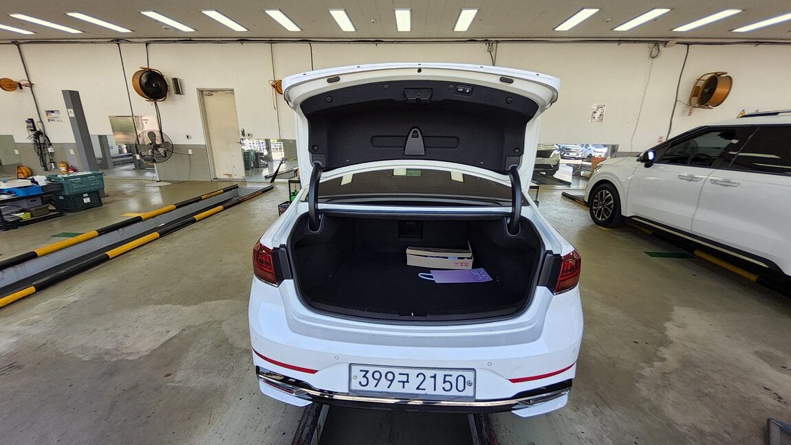 KIA K7 PREMIER 2.5 GDi X EDITION 2020 - zdjęcie 15