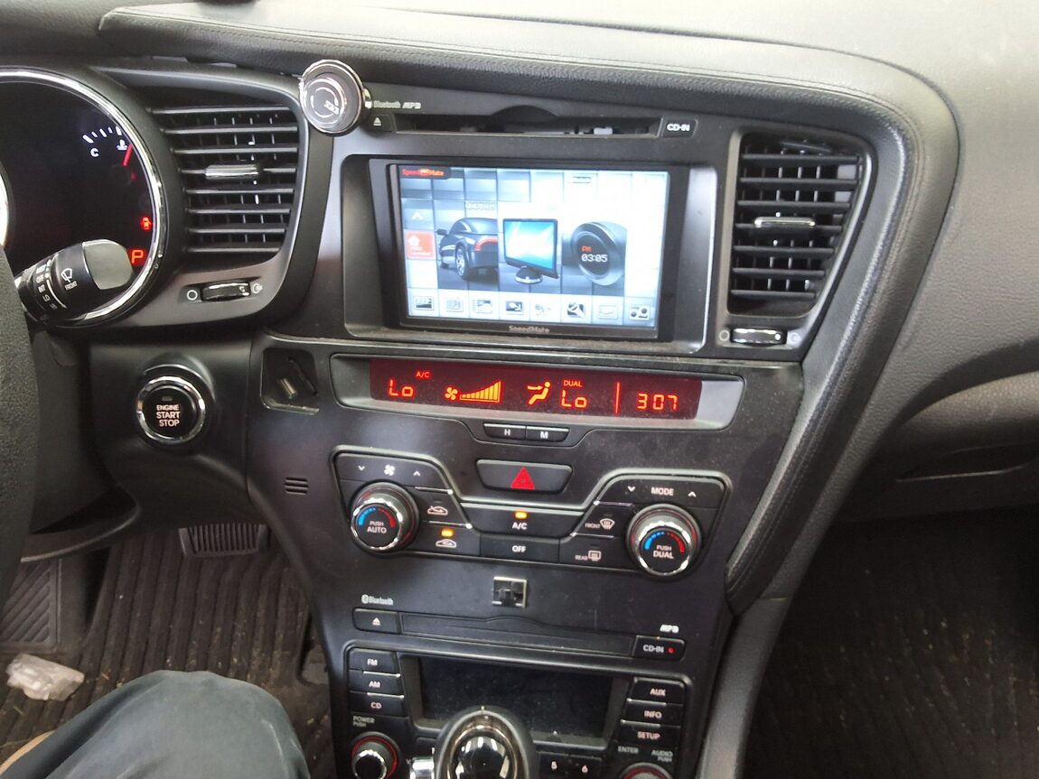 KIA K5 2.0 CVVT DELUXE 2012 - zdjęcie 24