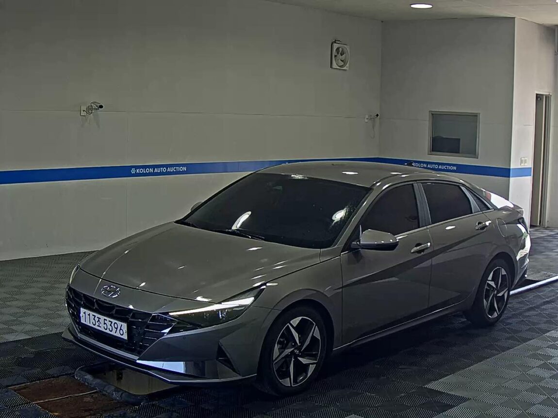 HYUNDAI AVANTE (CN7) 1.6 GASOLINE INSPIRATION 2021 - zdjęcie 2