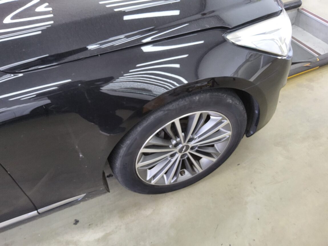 GENESIS EQ900 3.8 GDi AWD LUXURY 2018 - zdjęcie 22