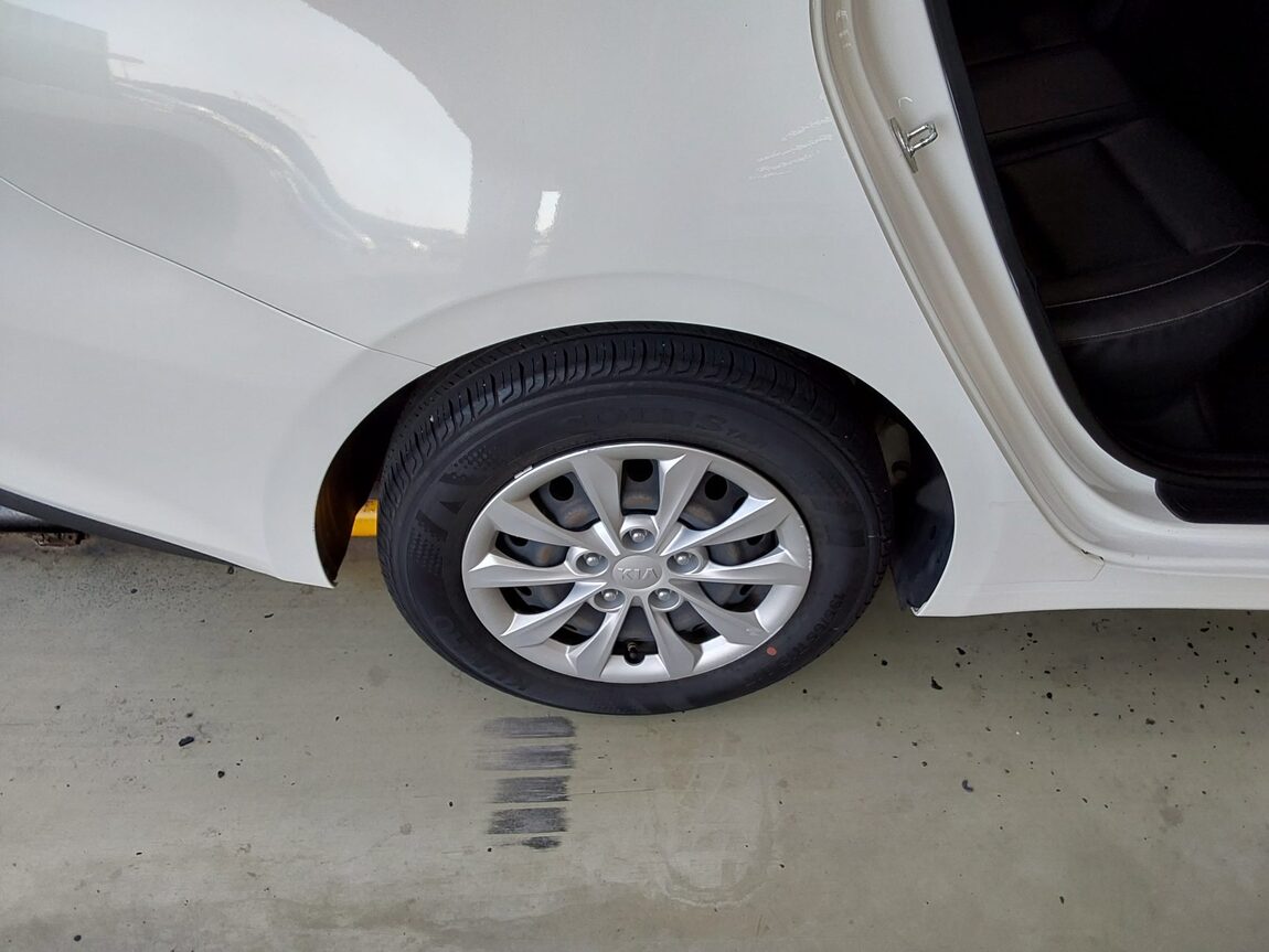 KIA ALL NEW K3 1.6 GASOLINE STANDARD 2021 - zdjęcie 23