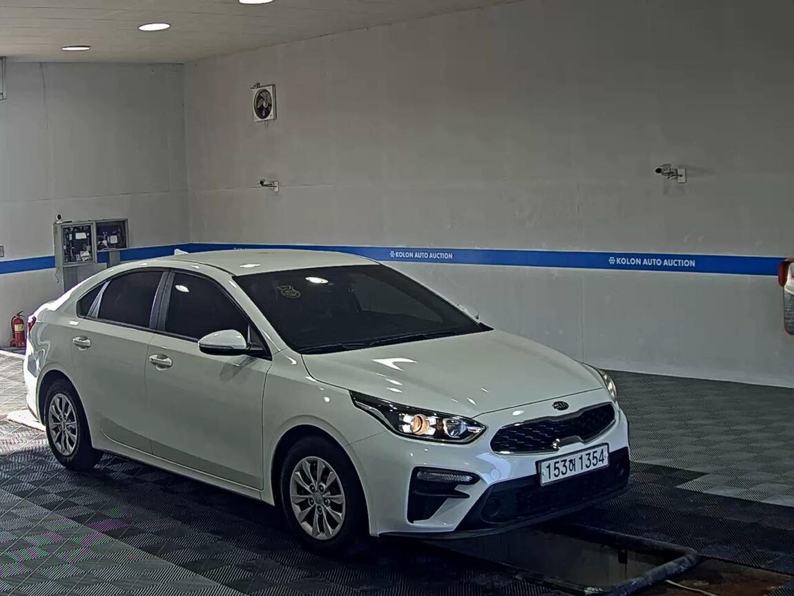 KIA ALL NEW K3 1.6 GASOLINE STANDARD 2021 - zdjęcie 3