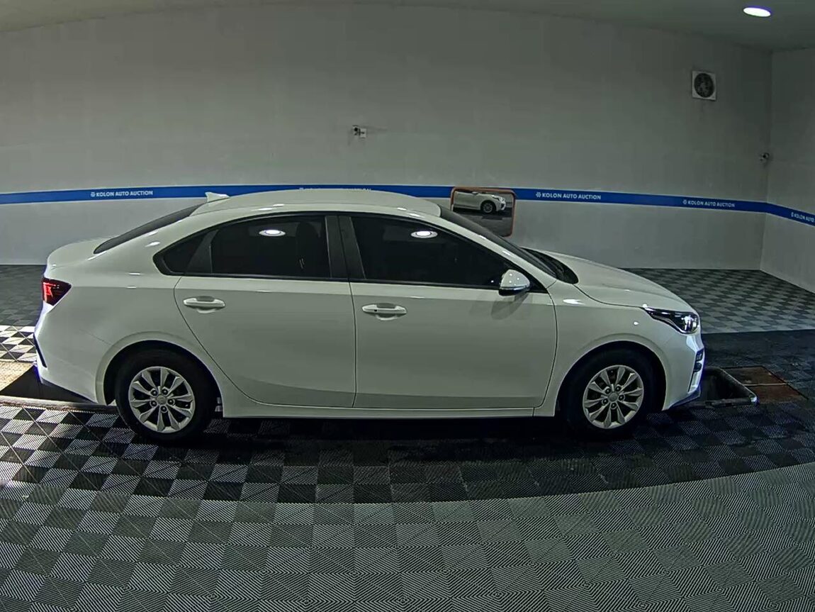 KIA ALL NEW K3 1.6 GASOLINE STANDARD 2021 - zdjęcie 4